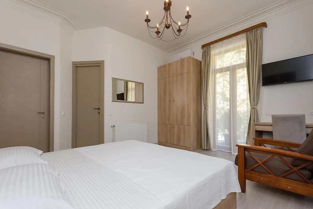 Mais Guest House Tiflis 0*,  Gürcistan